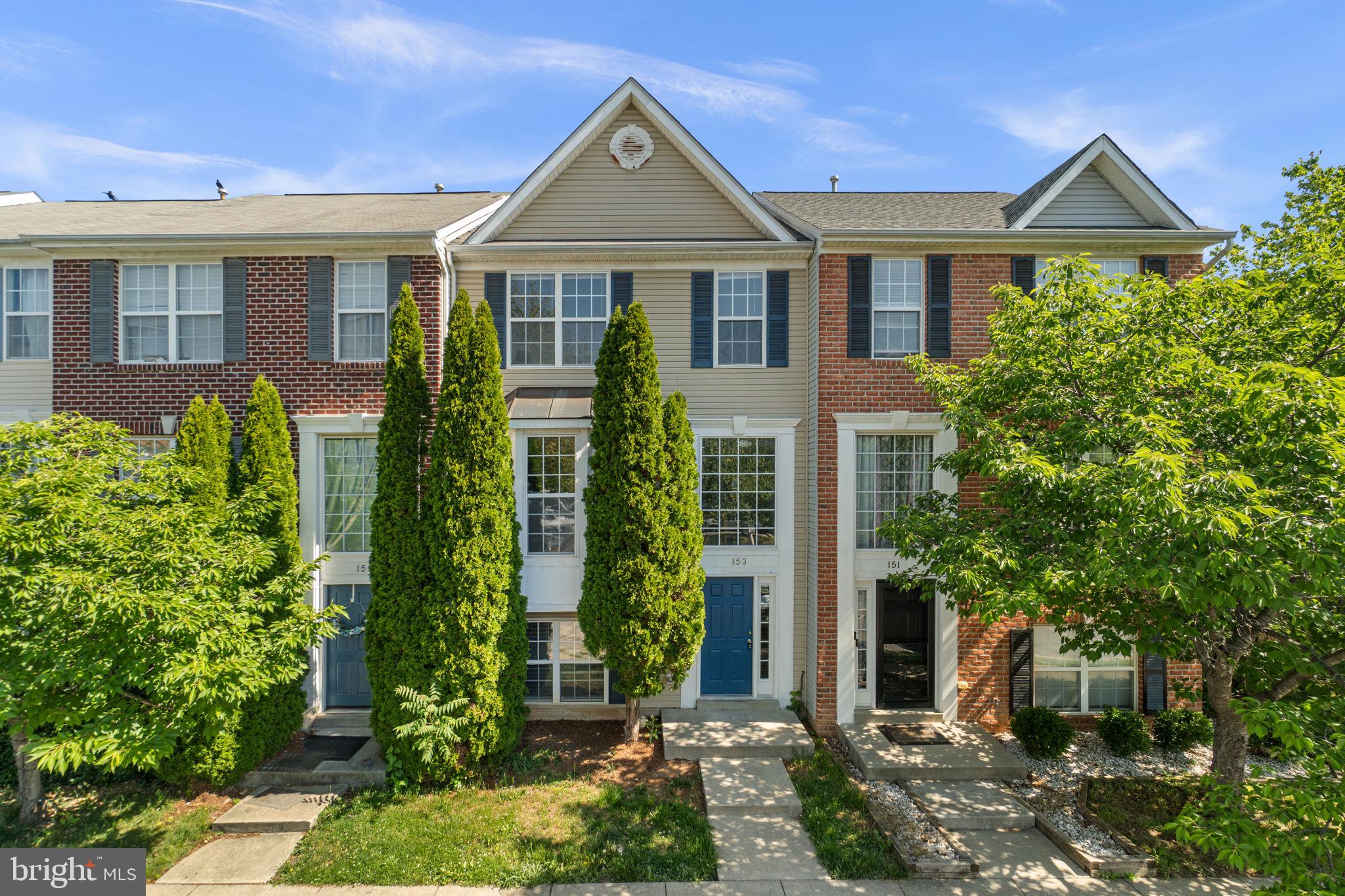 NORTH CROSSING - Residential
