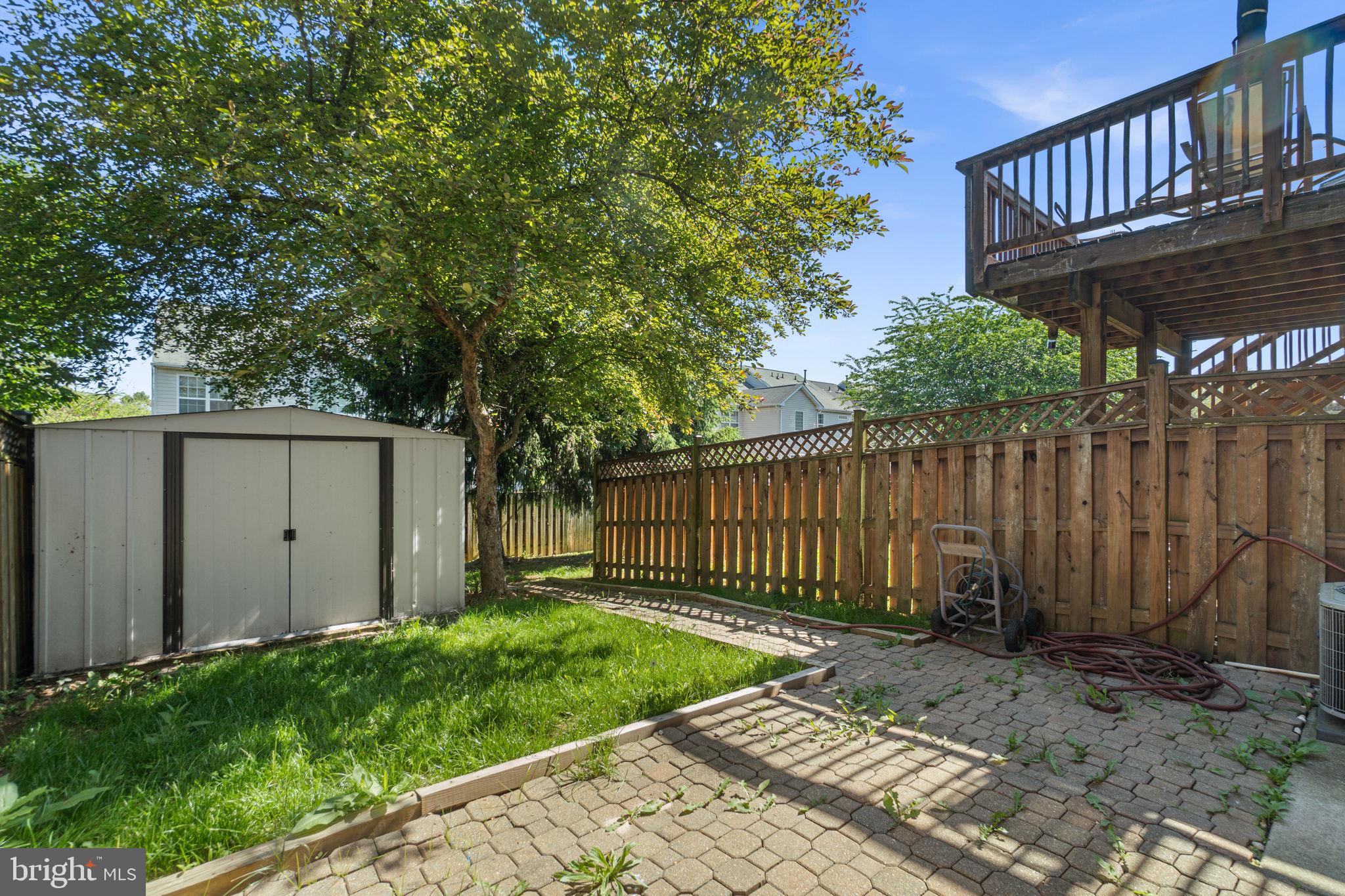 NORTH CROSSING - Residential