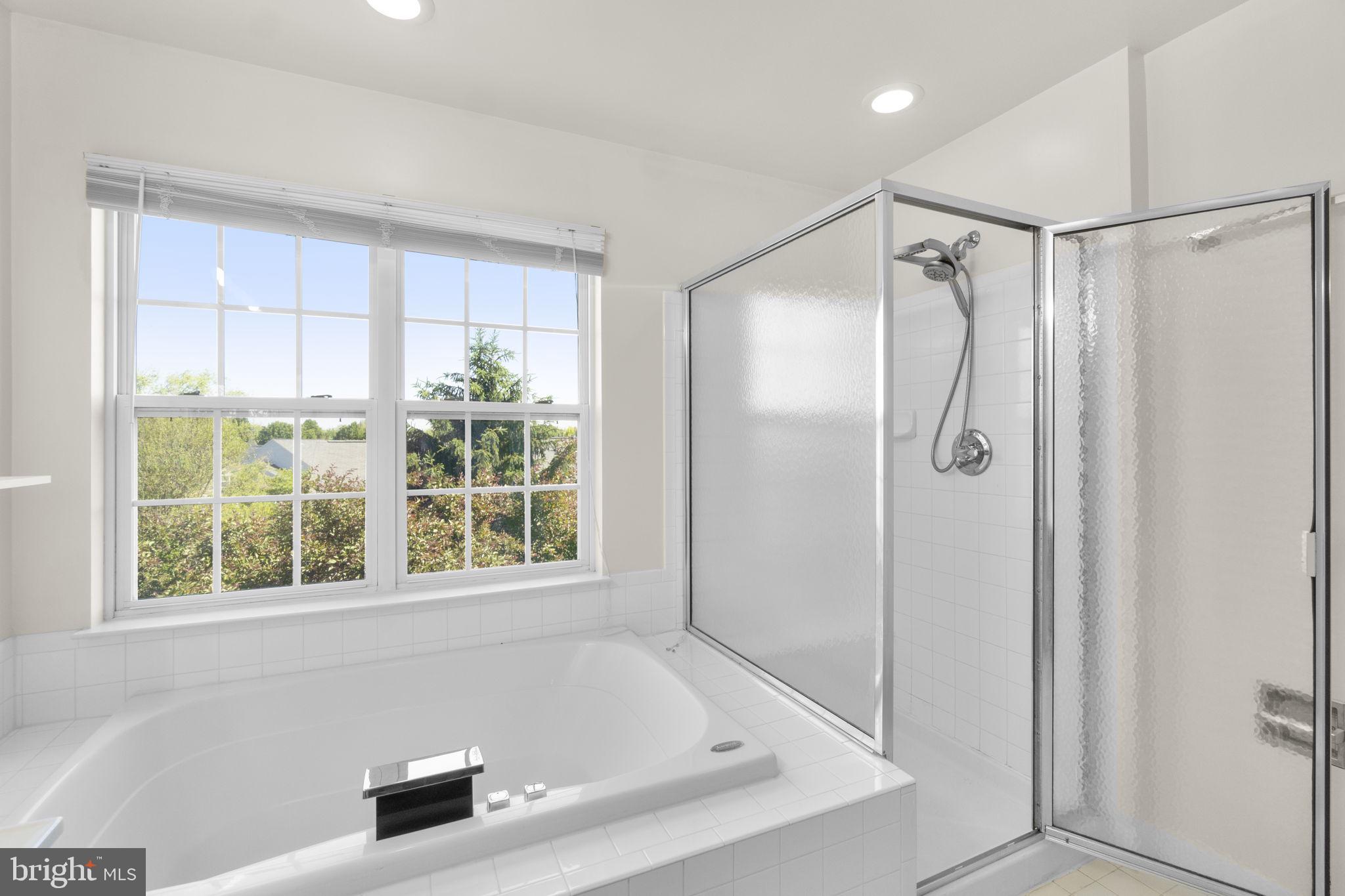 NORTH CROSSING - Residential