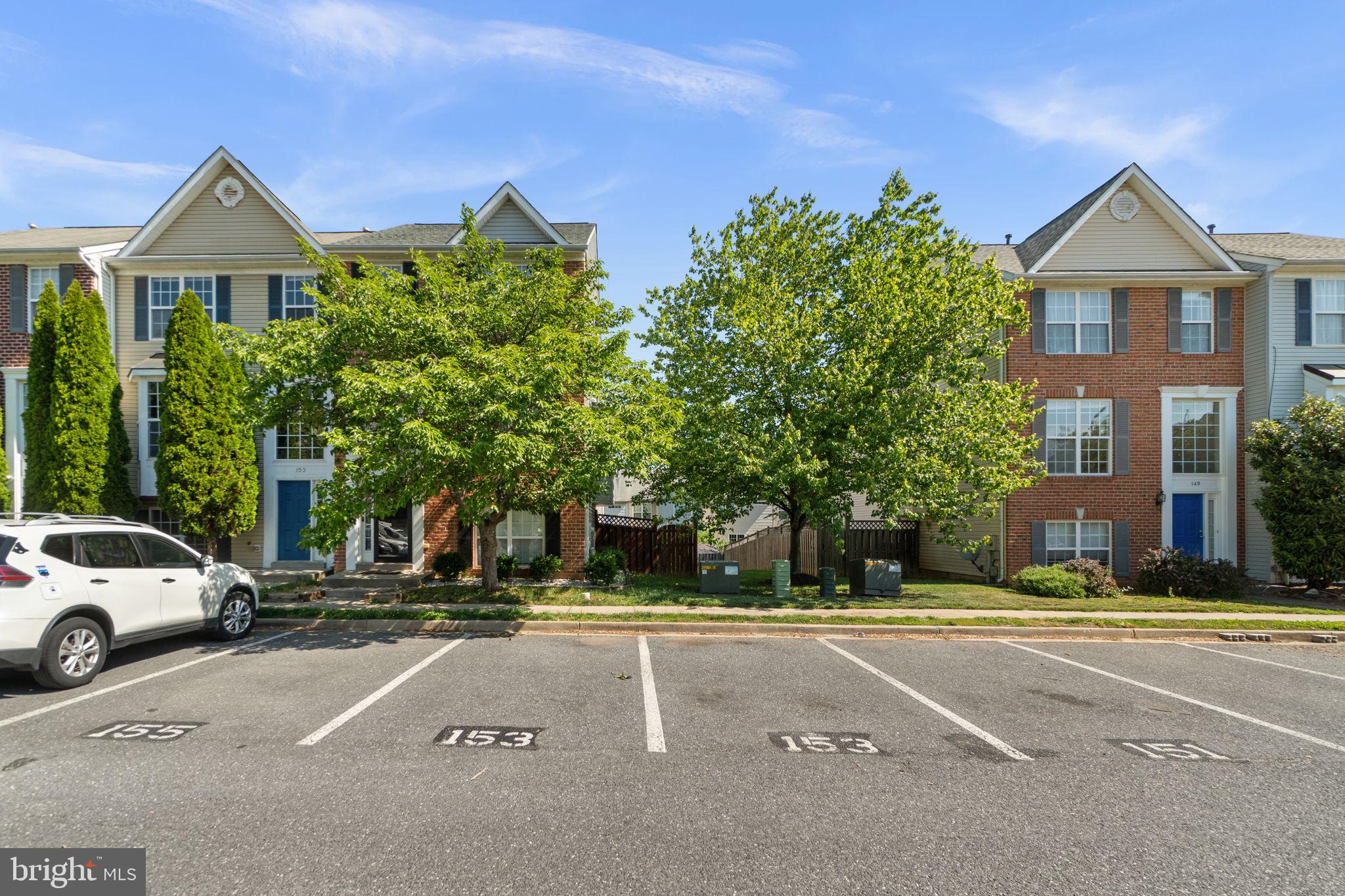 NORTH CROSSING - Residential