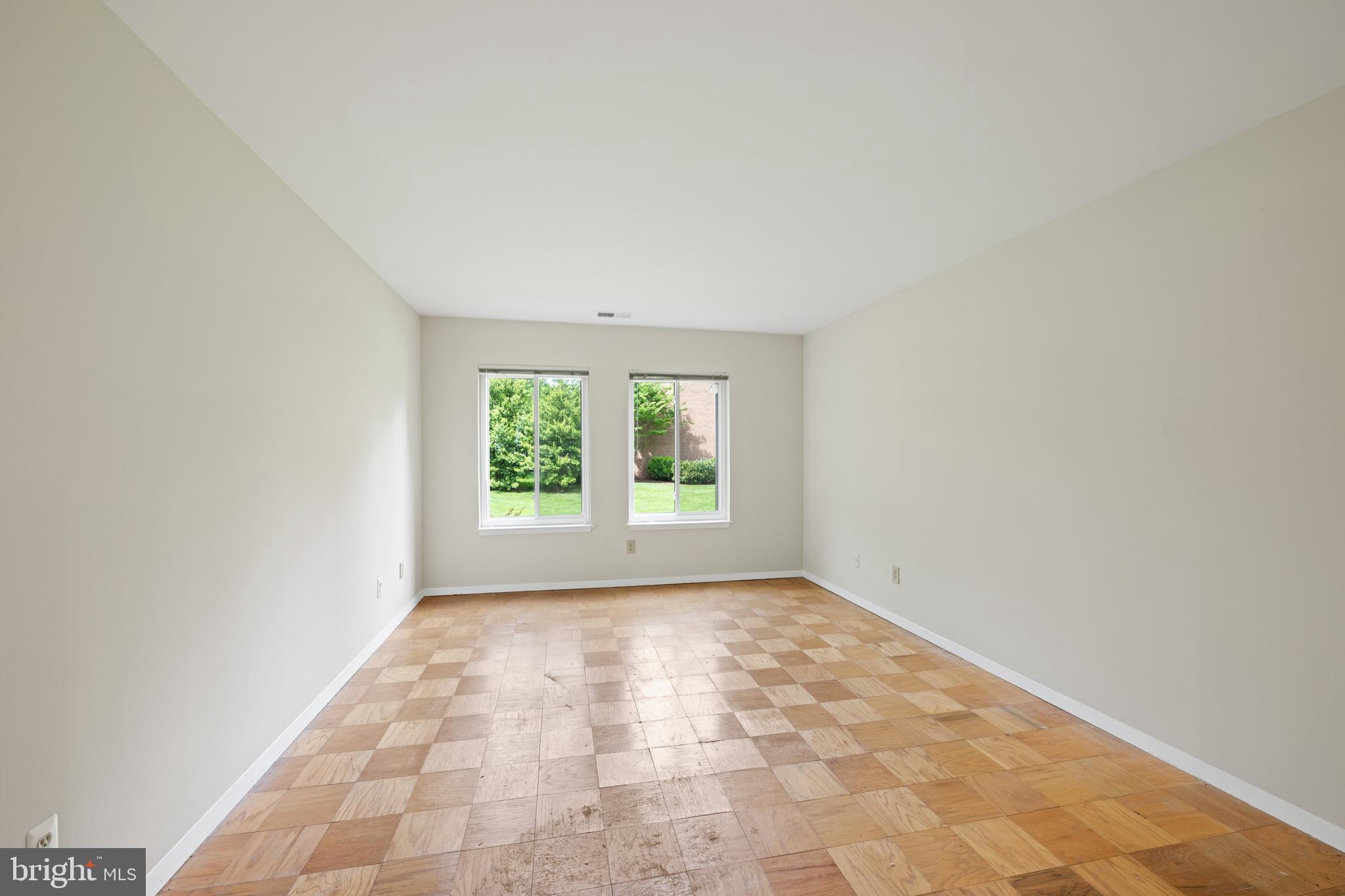 GEORGETOWN VILLAGE - Residential