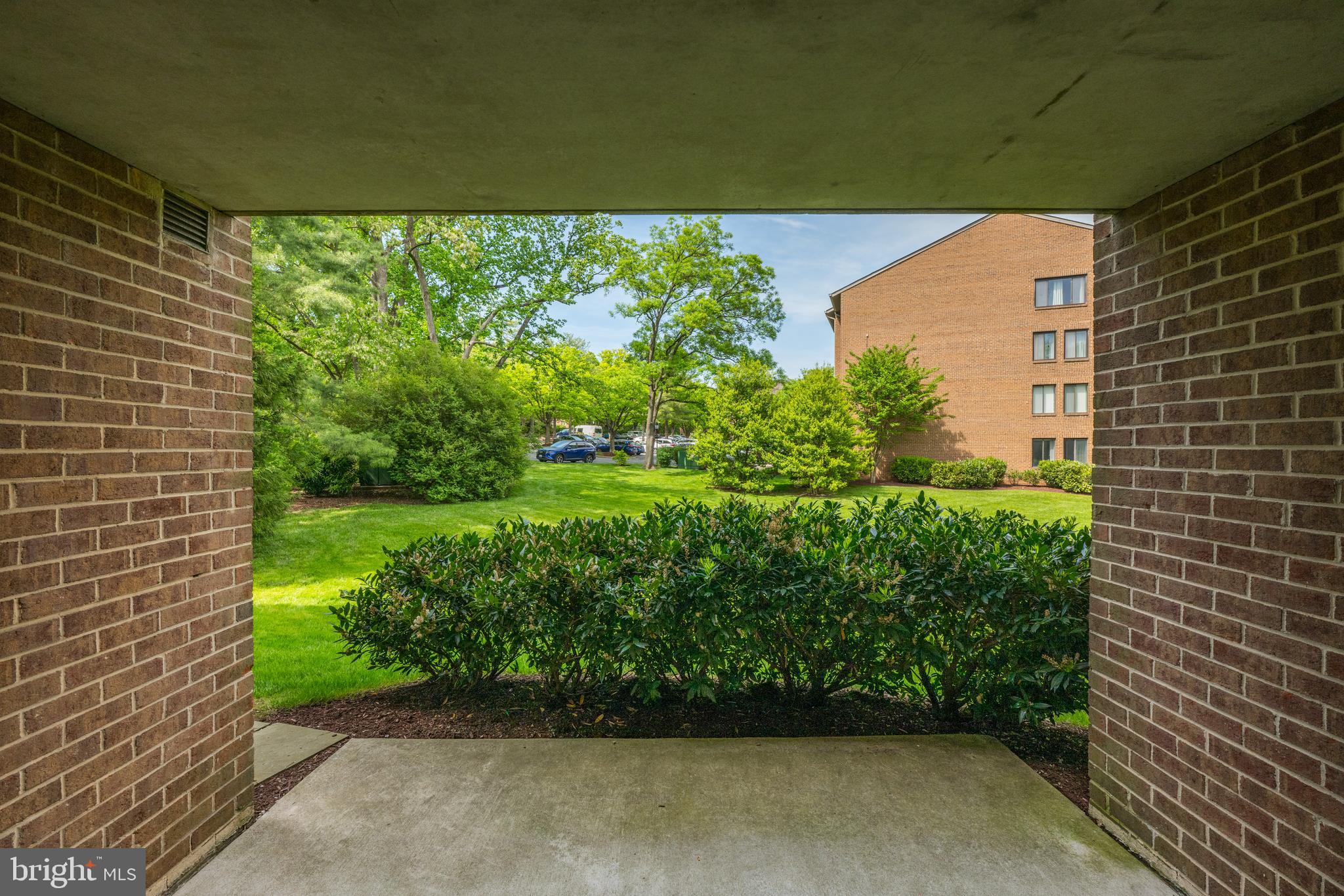 GEORGETOWN VILLAGE - Residential