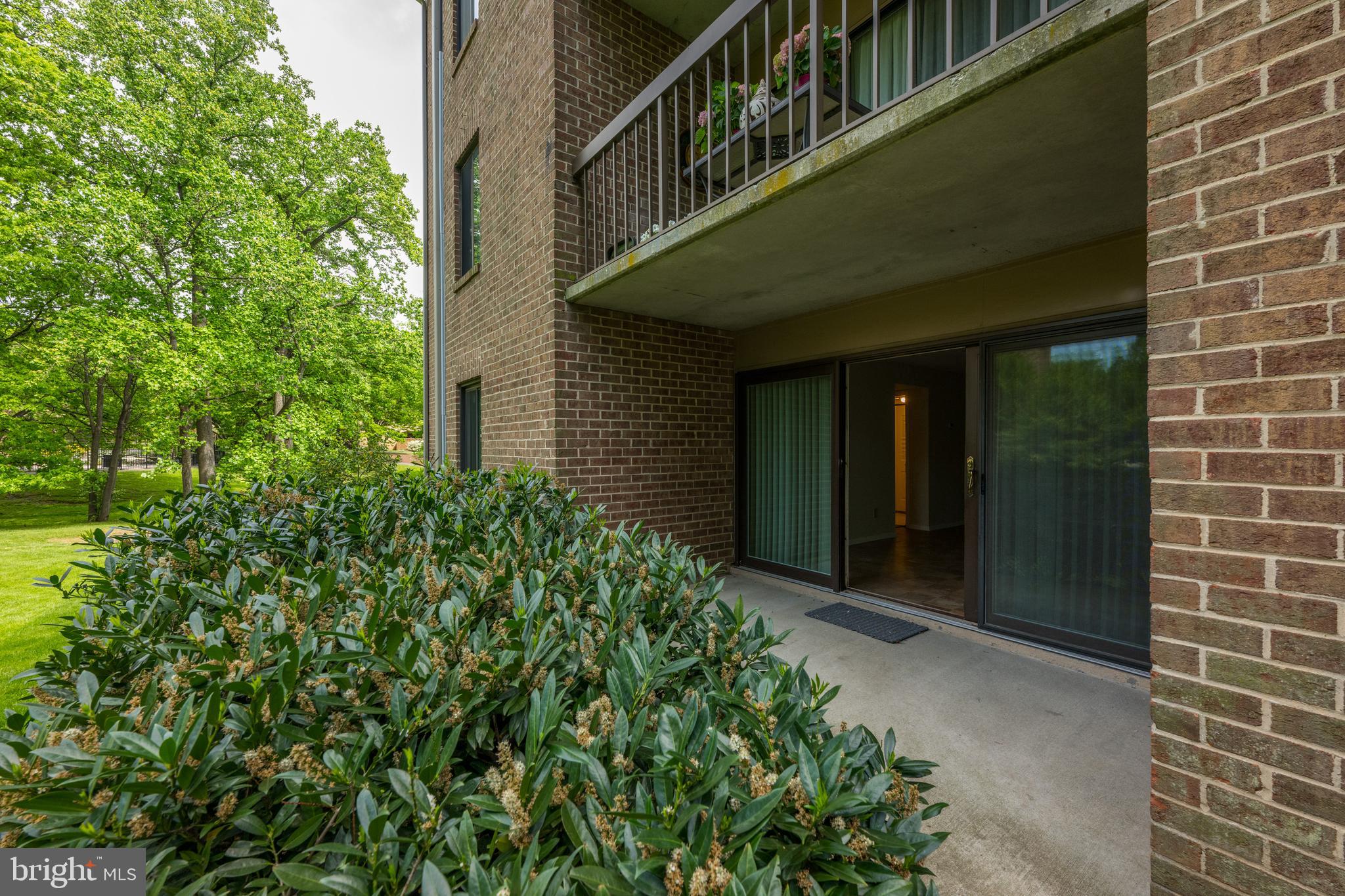 GEORGETOWN VILLAGE - Residential