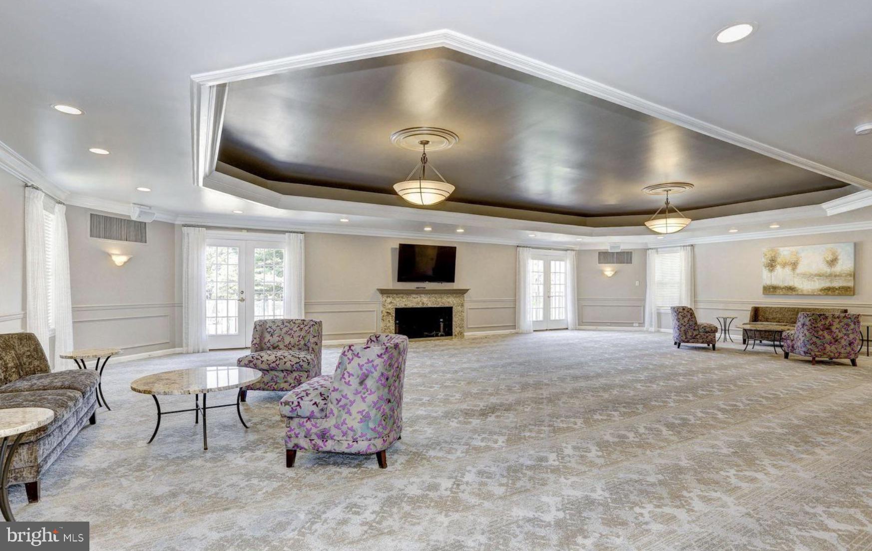 GEORGETOWN VILLAGE - Residential