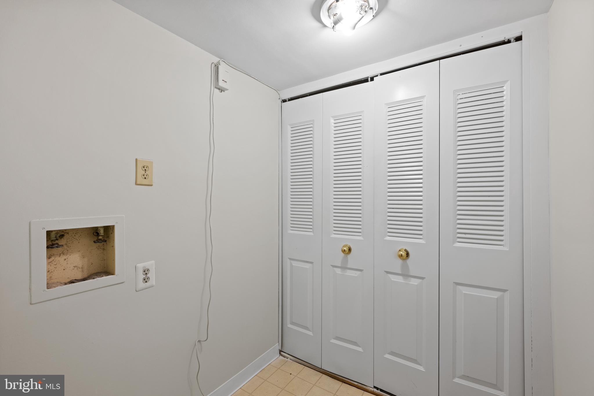 GEORGETOWN VILLAGE - Residential