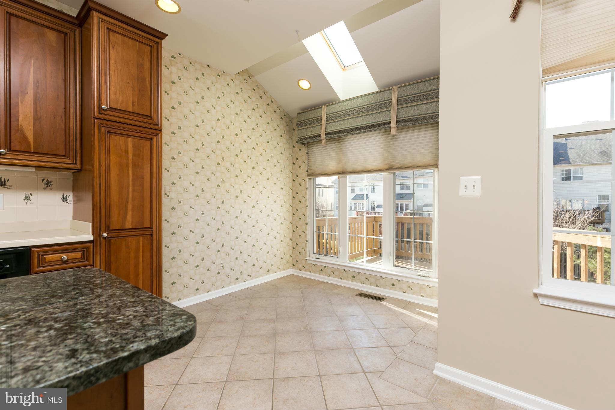 SOUTH RIDING - Residential