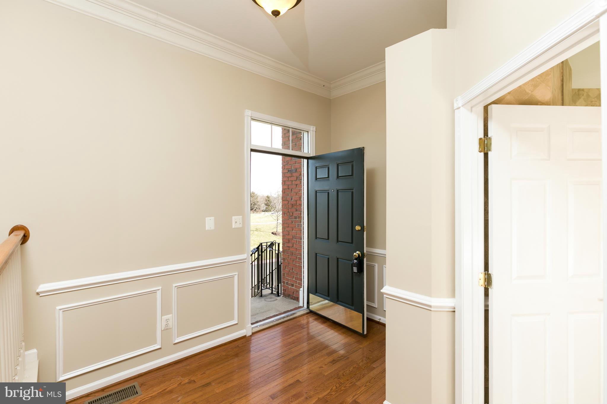 SOUTH RIDING - Residential