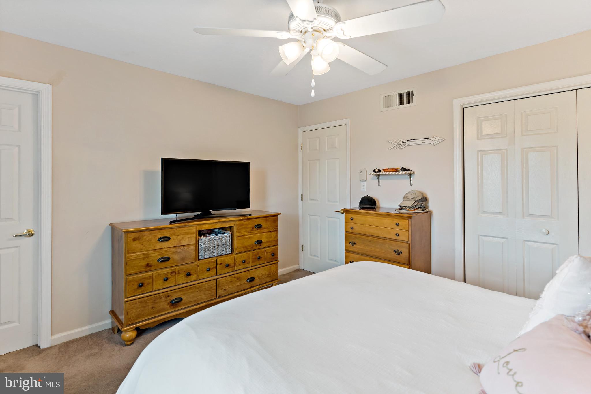 RIDGEWAY EAST - Residential