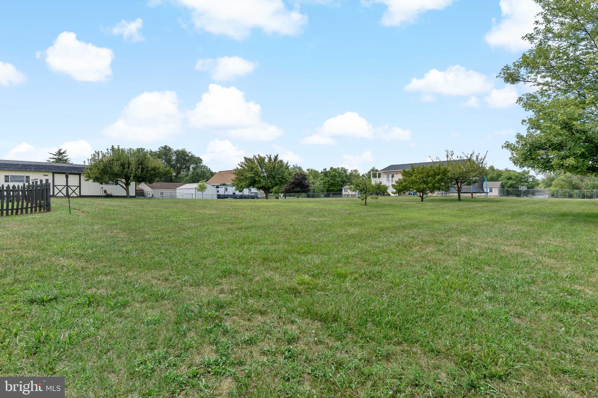 RIDGEWAY EAST - Residential