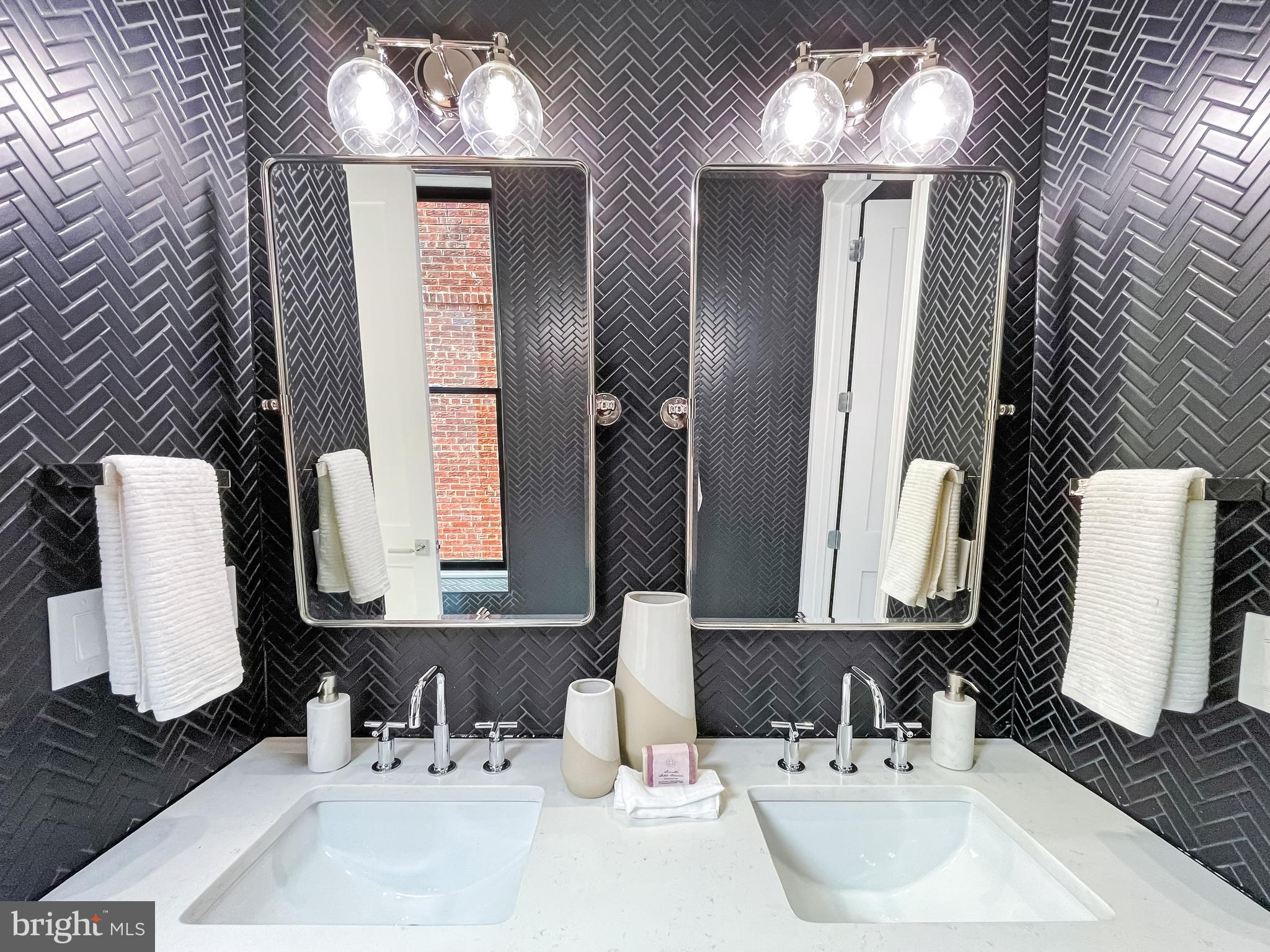 OLD TOWN - Residential