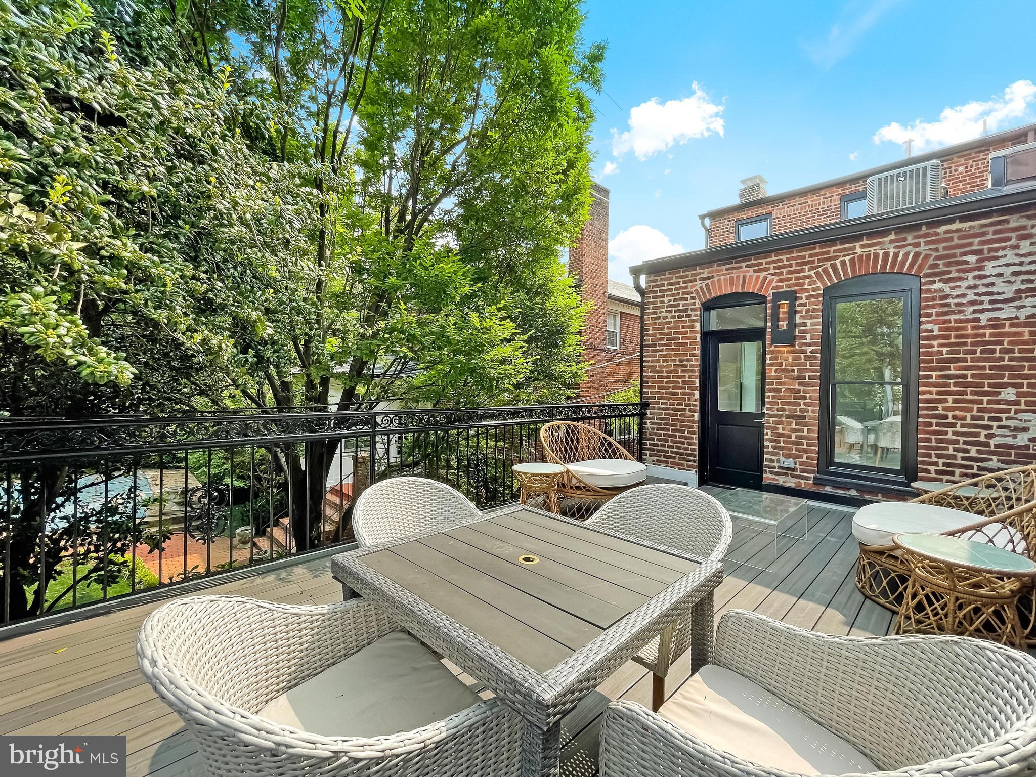 OLD TOWN - Residential