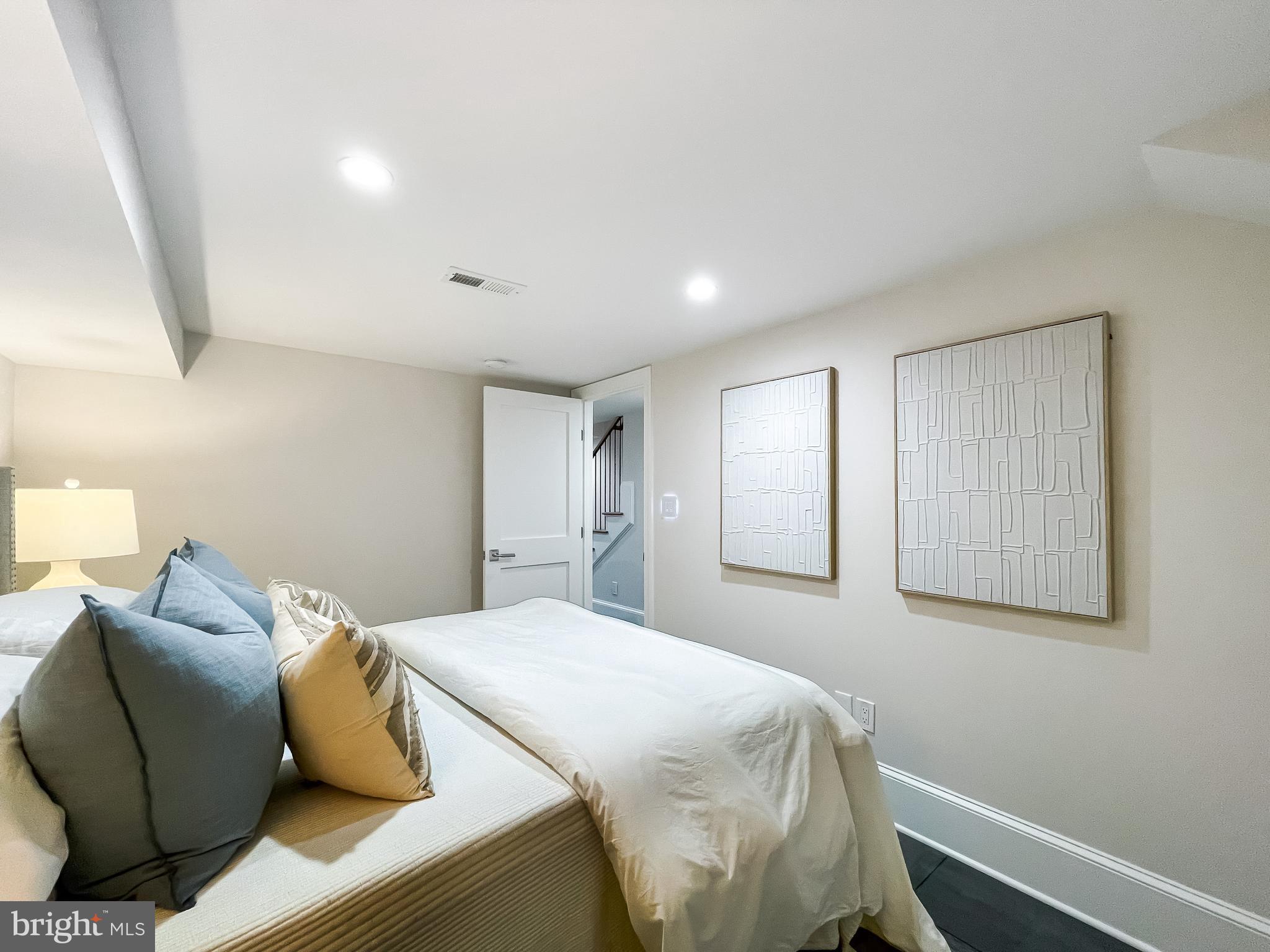 OLD TOWN - Residential