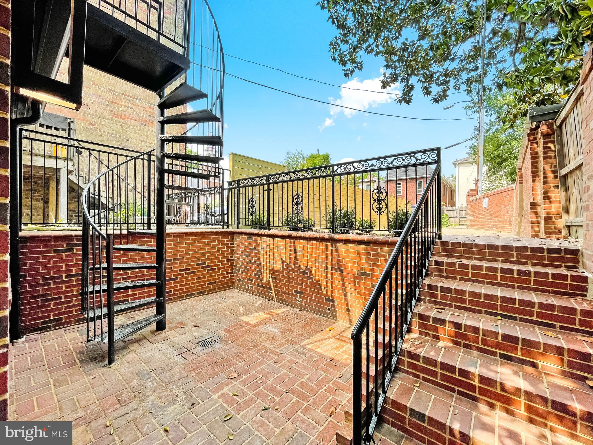 OLD TOWN - Residential