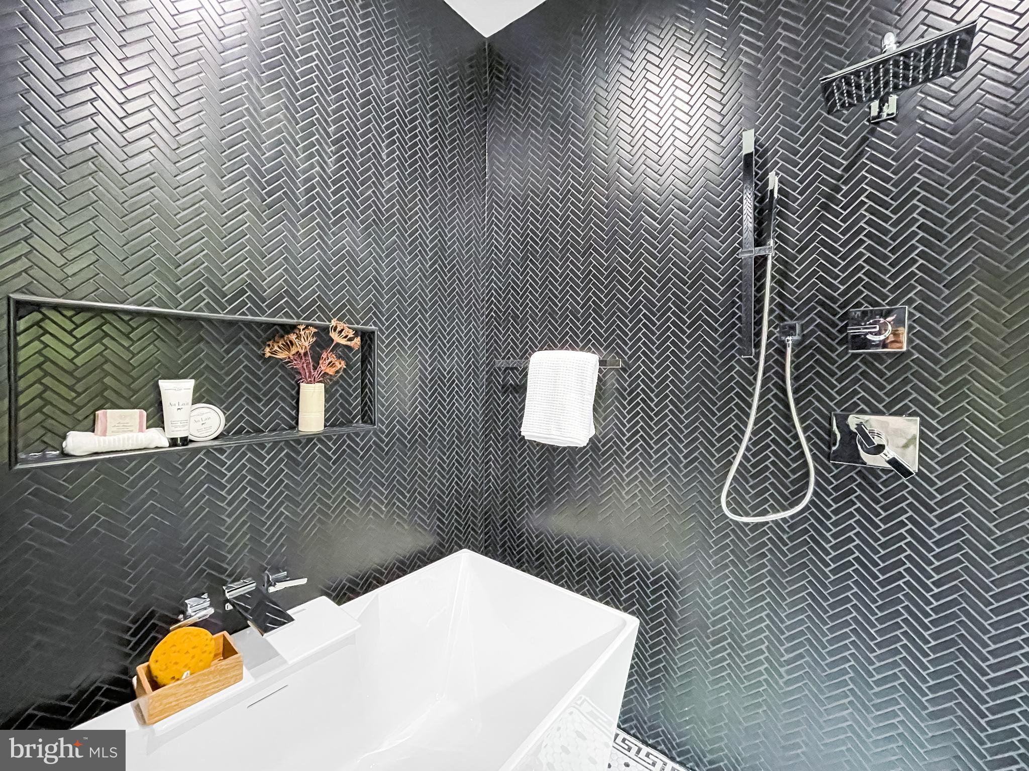 OLD TOWN - Residential