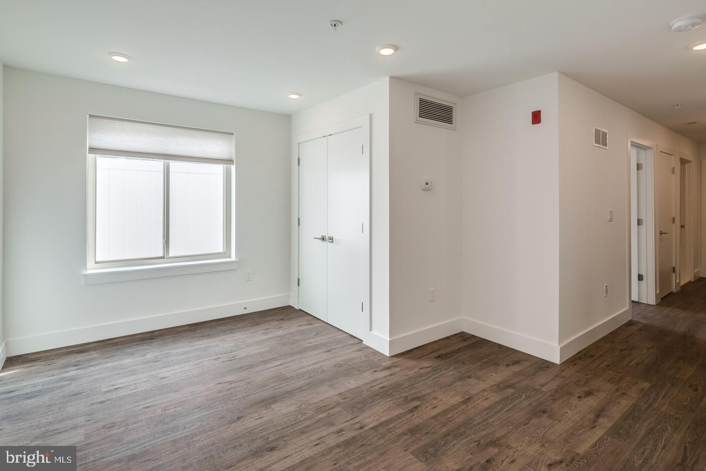 POINT BREEZE - Residential Lease