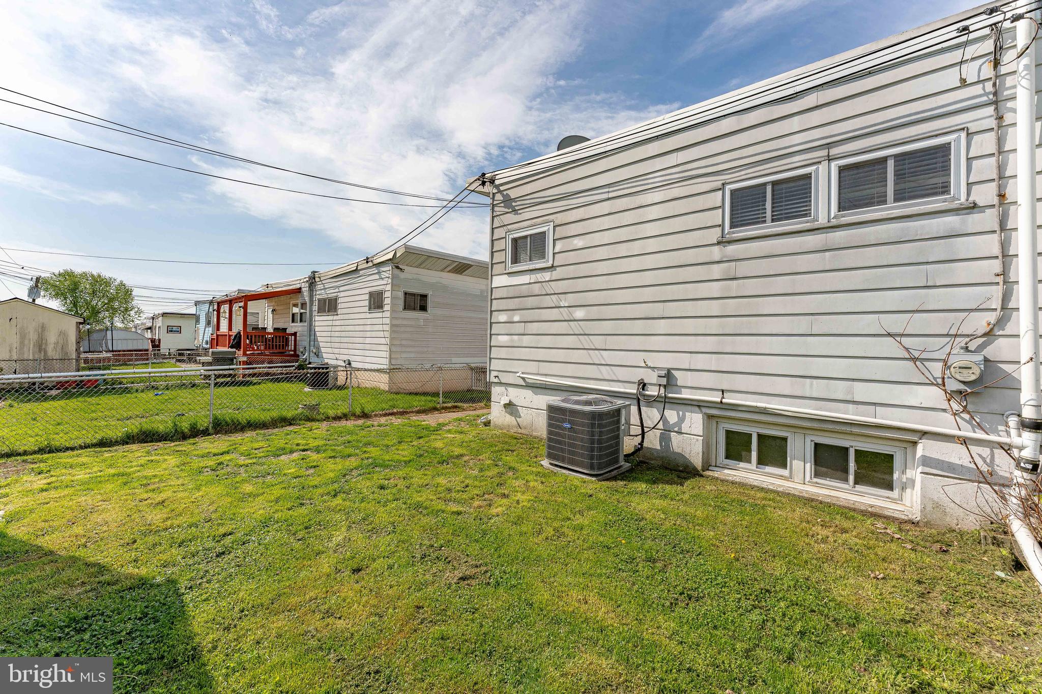 LEEDOM ESTS - Residential