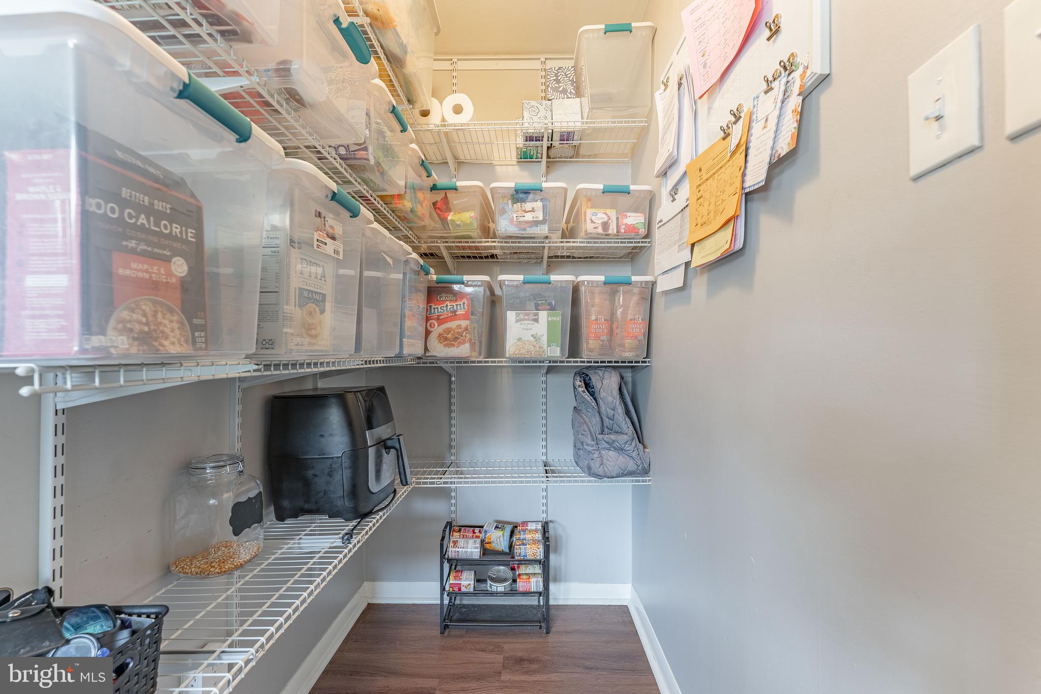 LEEDOM ESTS - Residential