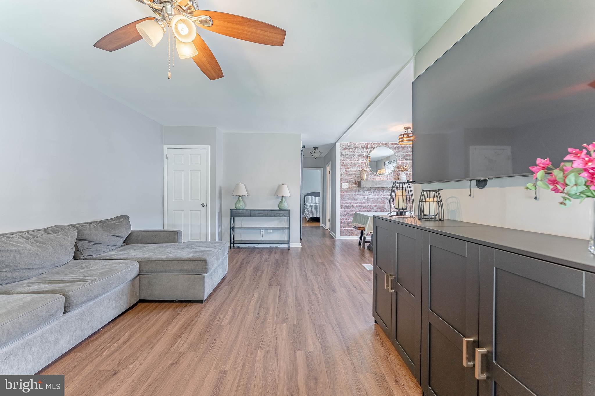 LEEDOM ESTS - Residential