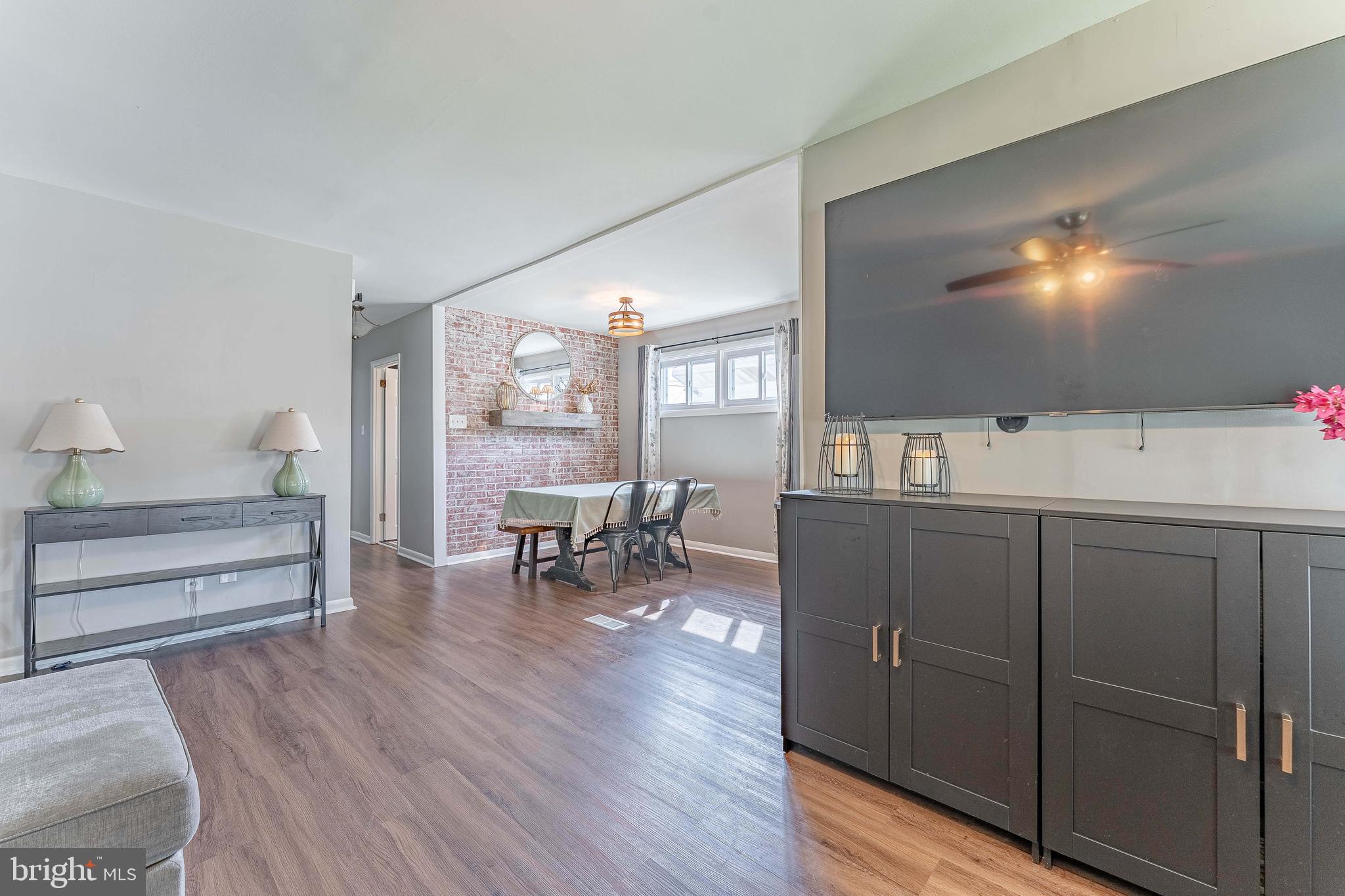 LEEDOM ESTS - Residential