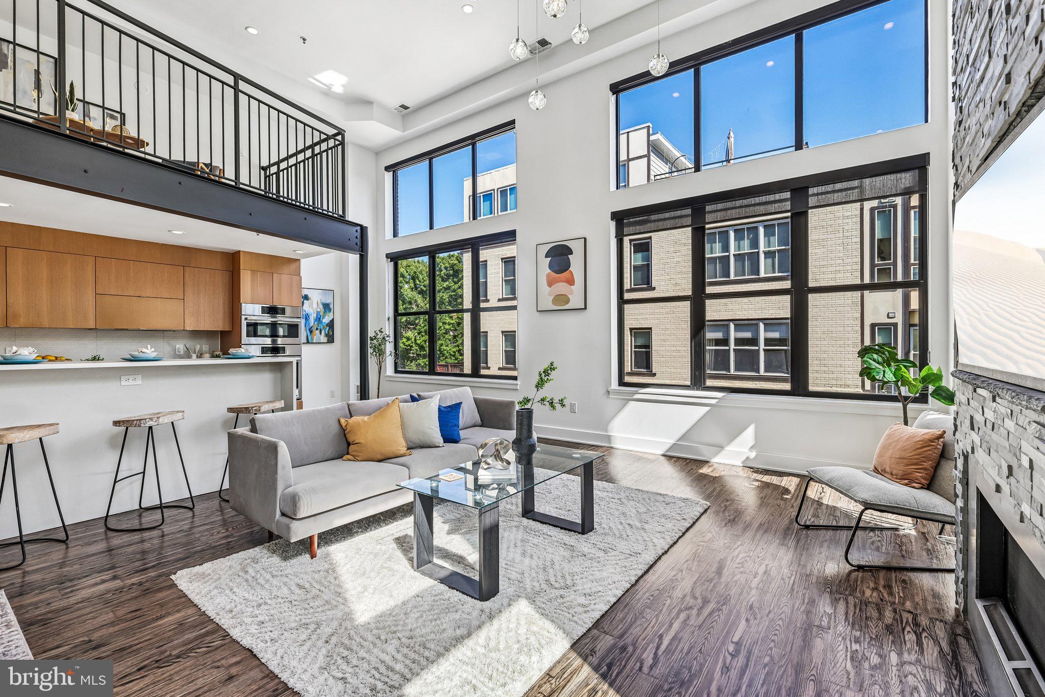 1111 W STREET NW 12
