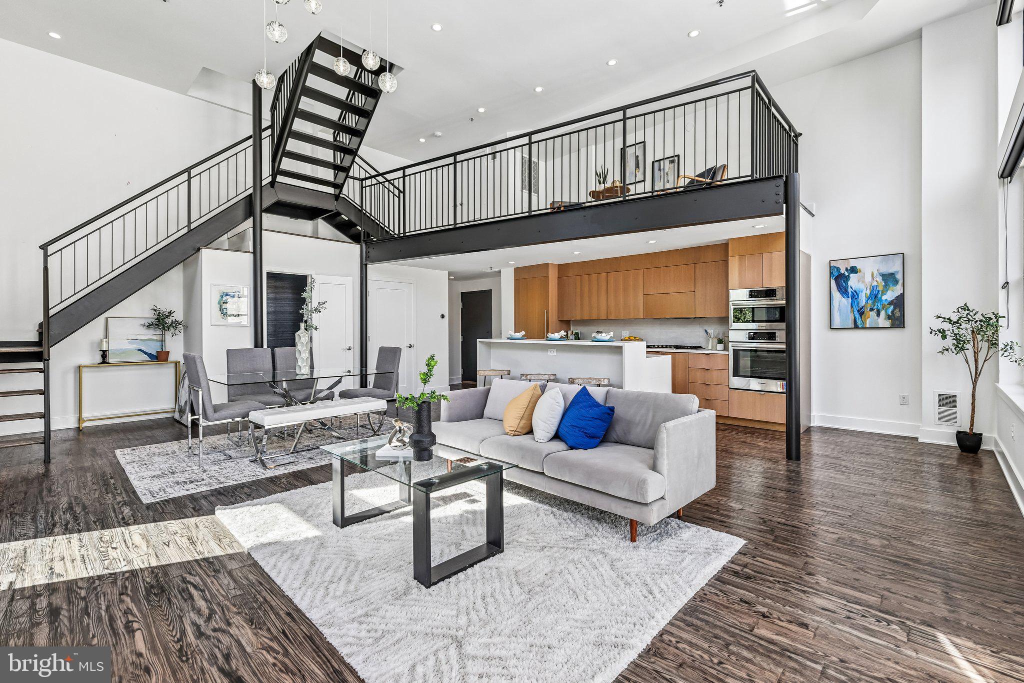 1111 W STREET NW 12