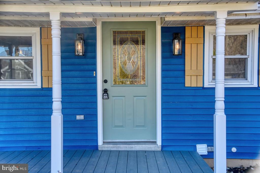 Photo of 207 N Prospect Hill Drive, SCHAEFFERSTOWN, PA 17088 (MLS # PALN2025022)