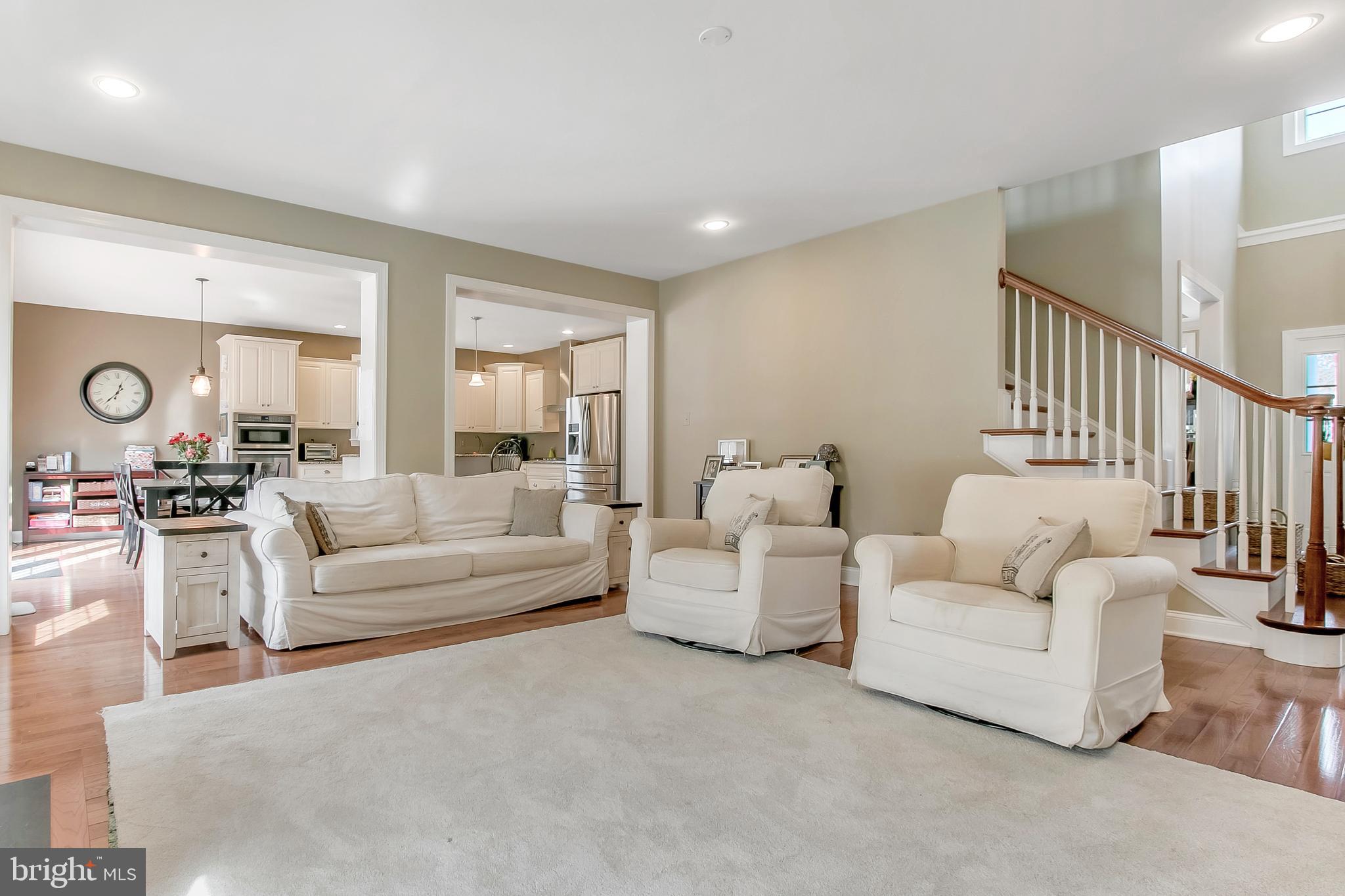 MARTINS COURT - Residential