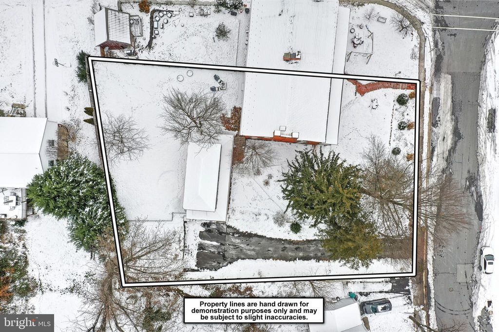 Photo of 1151 Cloverton Drive, Columbia, PA 17512 (MLS # PALA2045950)