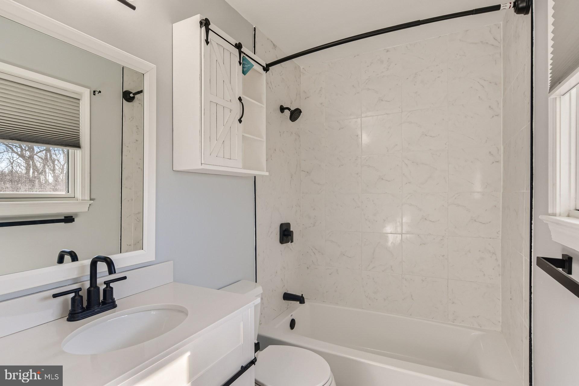 HICKORY RIDGE FARM - Residential