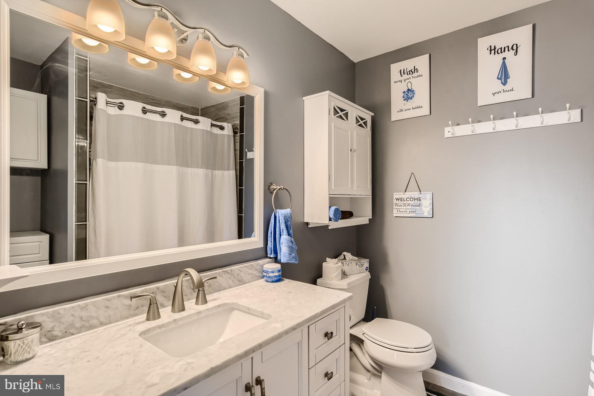 HICKORY RIDGE FARM - Residential