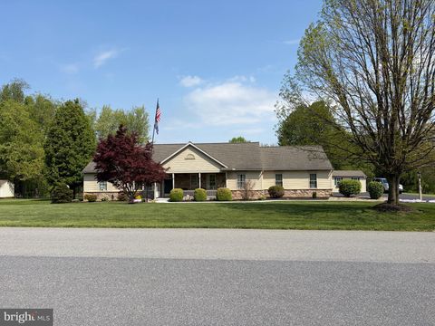 Photo of 28 Farmington Way, NEW PROVIDENCE, PA 17560 (MLS # PALA2086854)