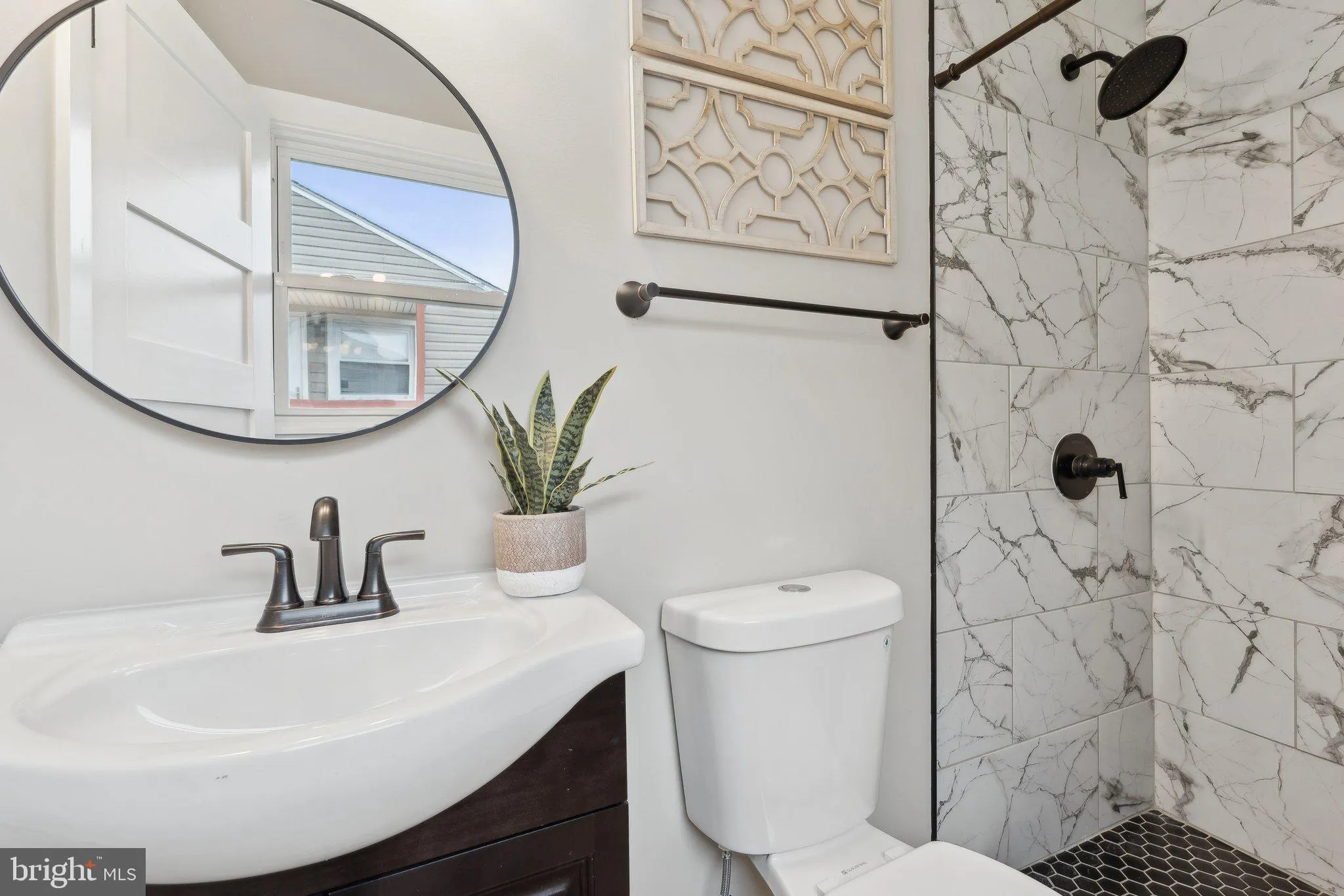 Middle River, Maryland 21220, United States, 4 Bedrooms Bedrooms, ,3 BathroomsBathrooms,Residential,Pending,103886