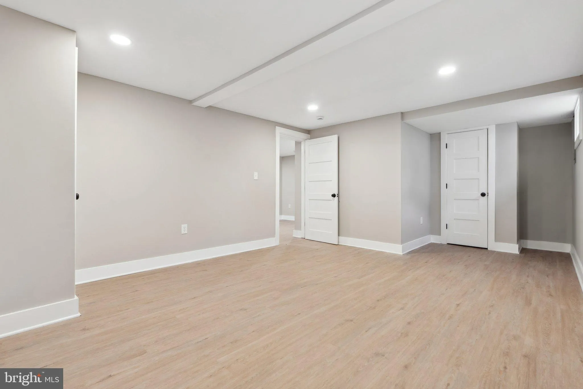 Middle River, Maryland 21220, United States, 4 Bedrooms Bedrooms, ,3 BathroomsBathrooms,Residential,Pending,103886