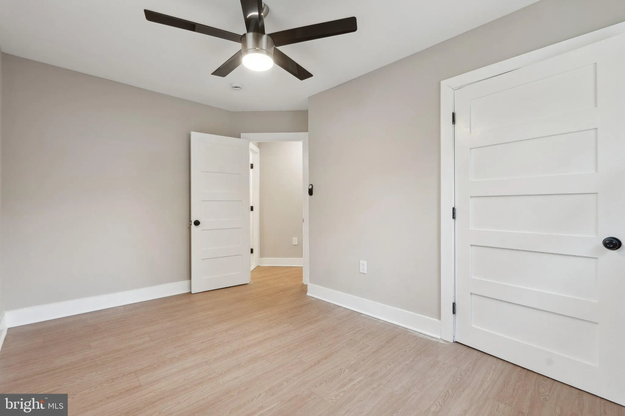 Middle River, Maryland 21220, United States, 4 Bedrooms Bedrooms, ,3 BathroomsBathrooms,Residential,Pending,103886