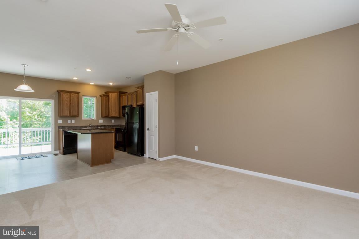 TANYARD SPRINGS - Residential Lease