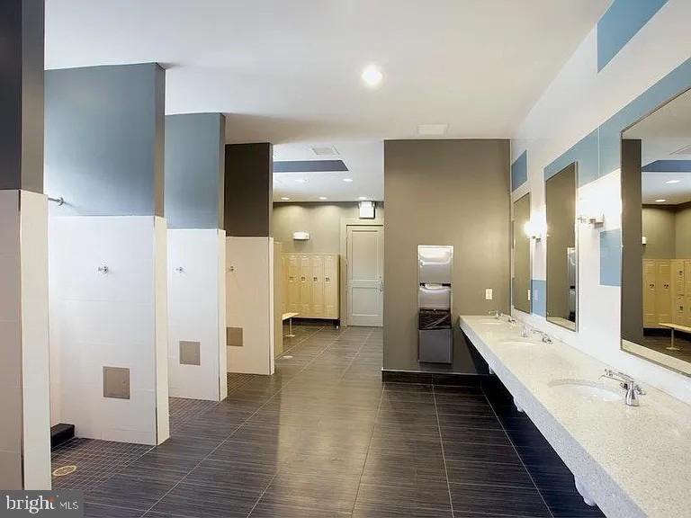 TANYARD SPRINGS - Residential Lease