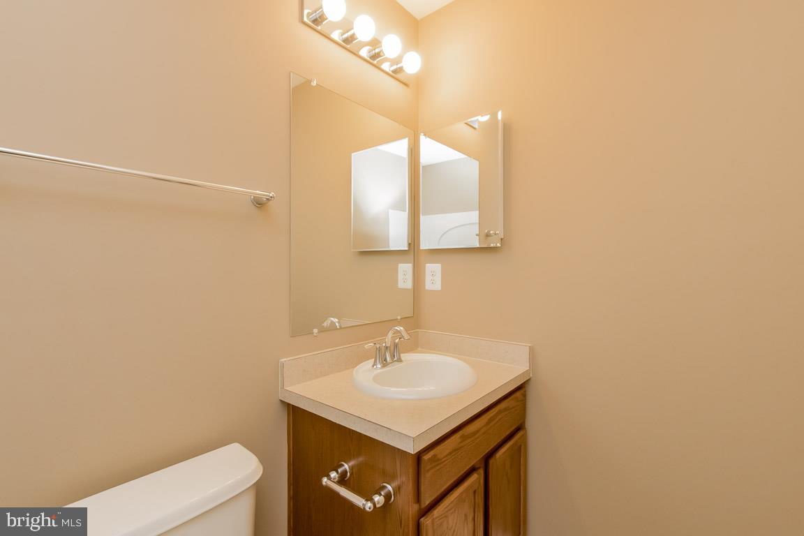 TANYARD SPRINGS - Residential Lease