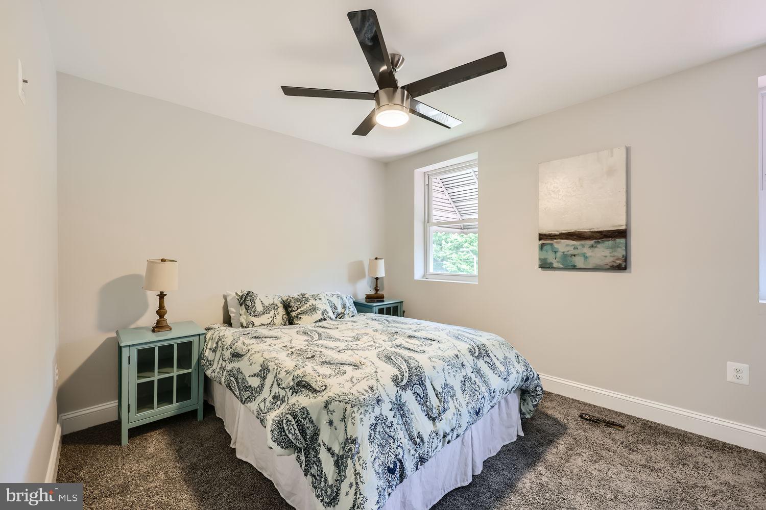 MONTEBELLO - Residential