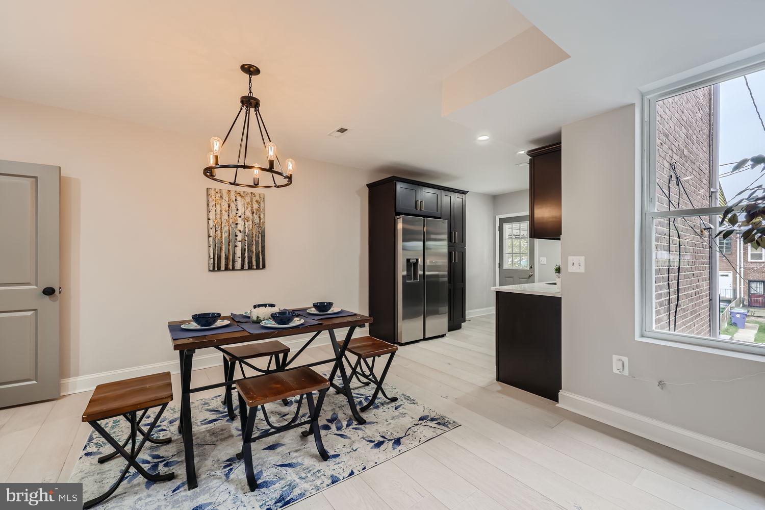 MONTEBELLO - Residential