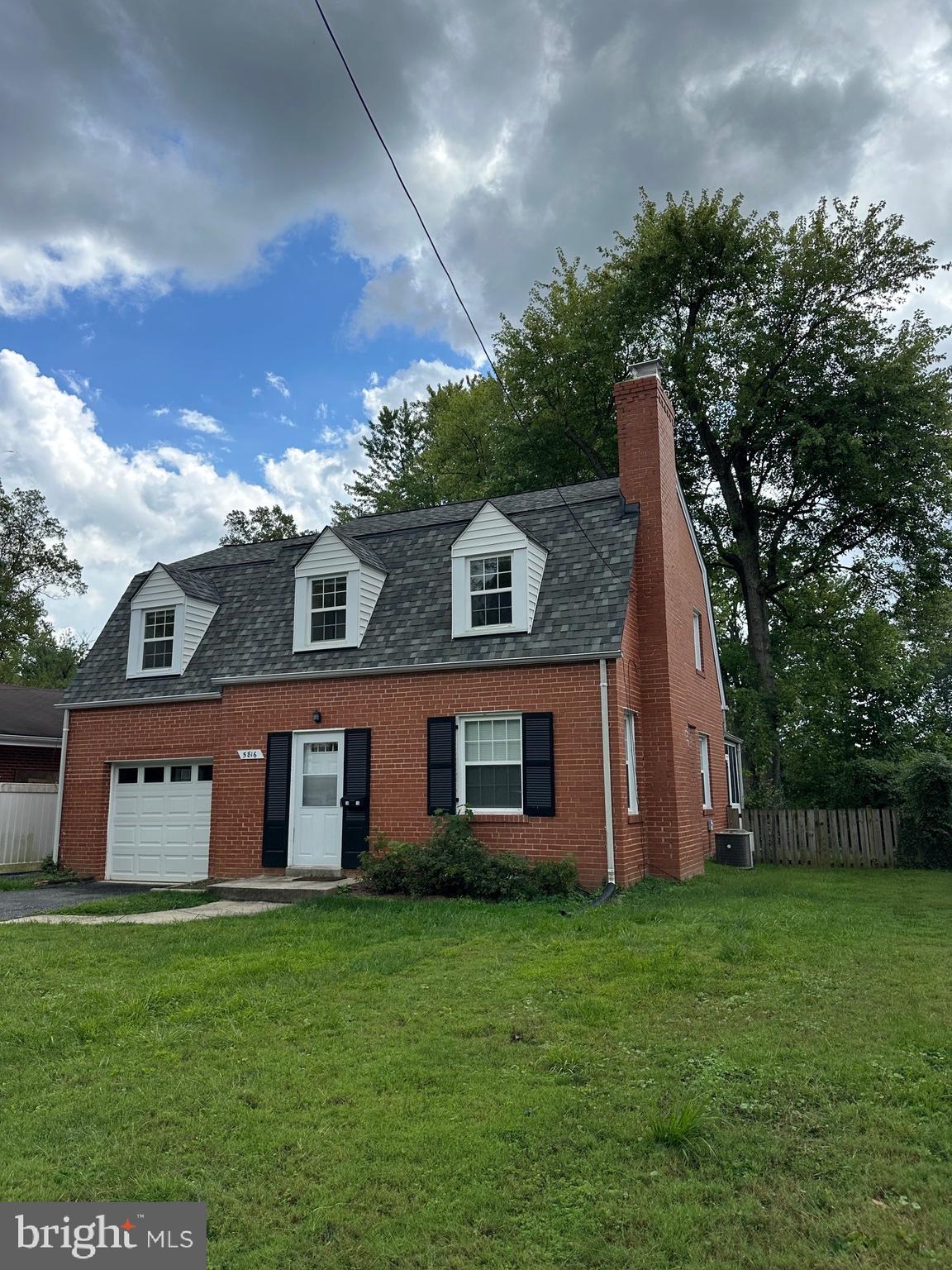 LIGON KNOLLS - Residential