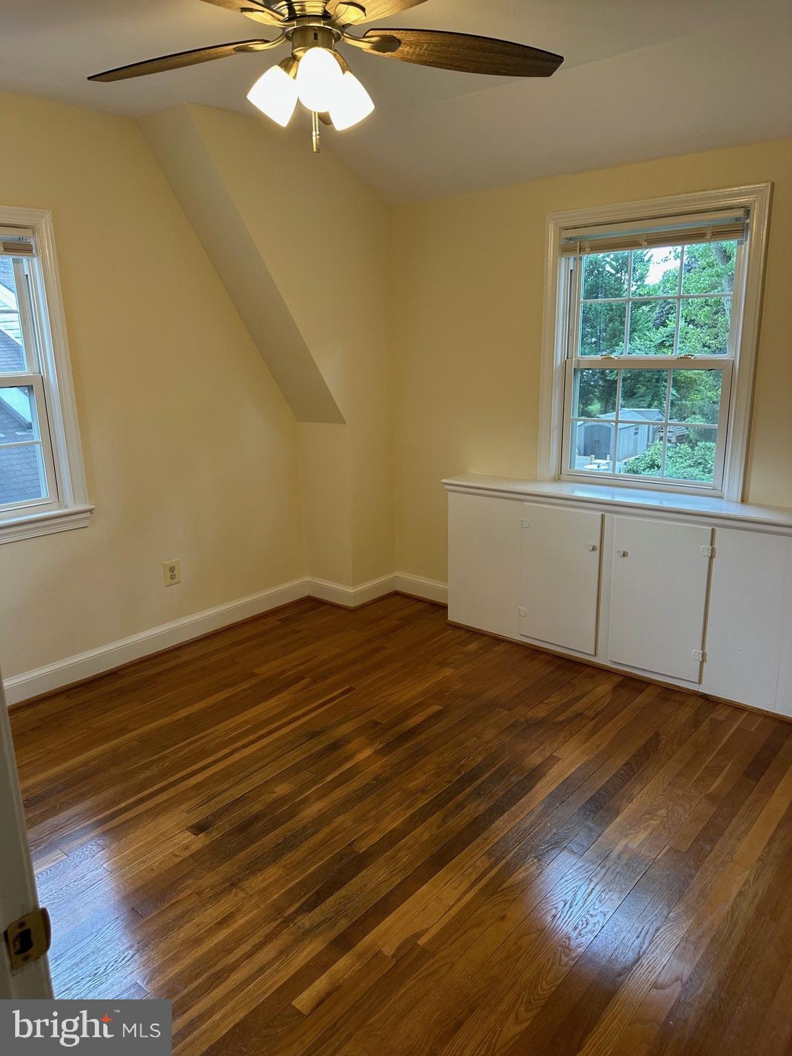 LIGON KNOLLS - Residential