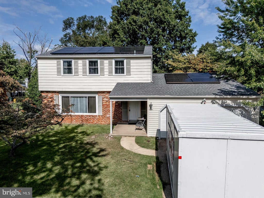Photo of 10 Bull Run Road, LAUREL SPRINGS, NJ 08021 (MLS # NJCD2124150)