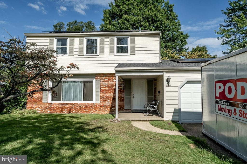 Photo of 10 Bull Run Road, LAUREL SPRINGS, NJ 08021 (MLS # NJCD2124150)