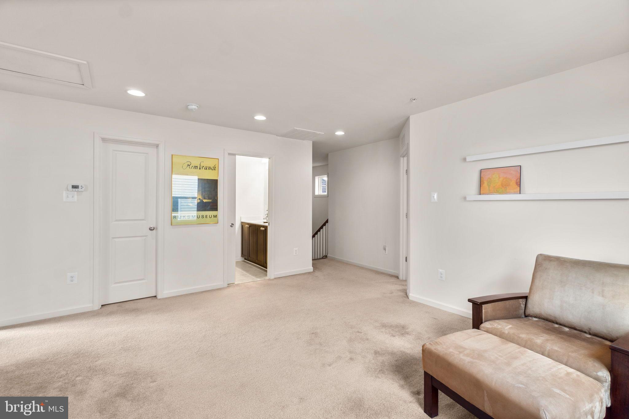 TUSCARORA CREEK - Residential