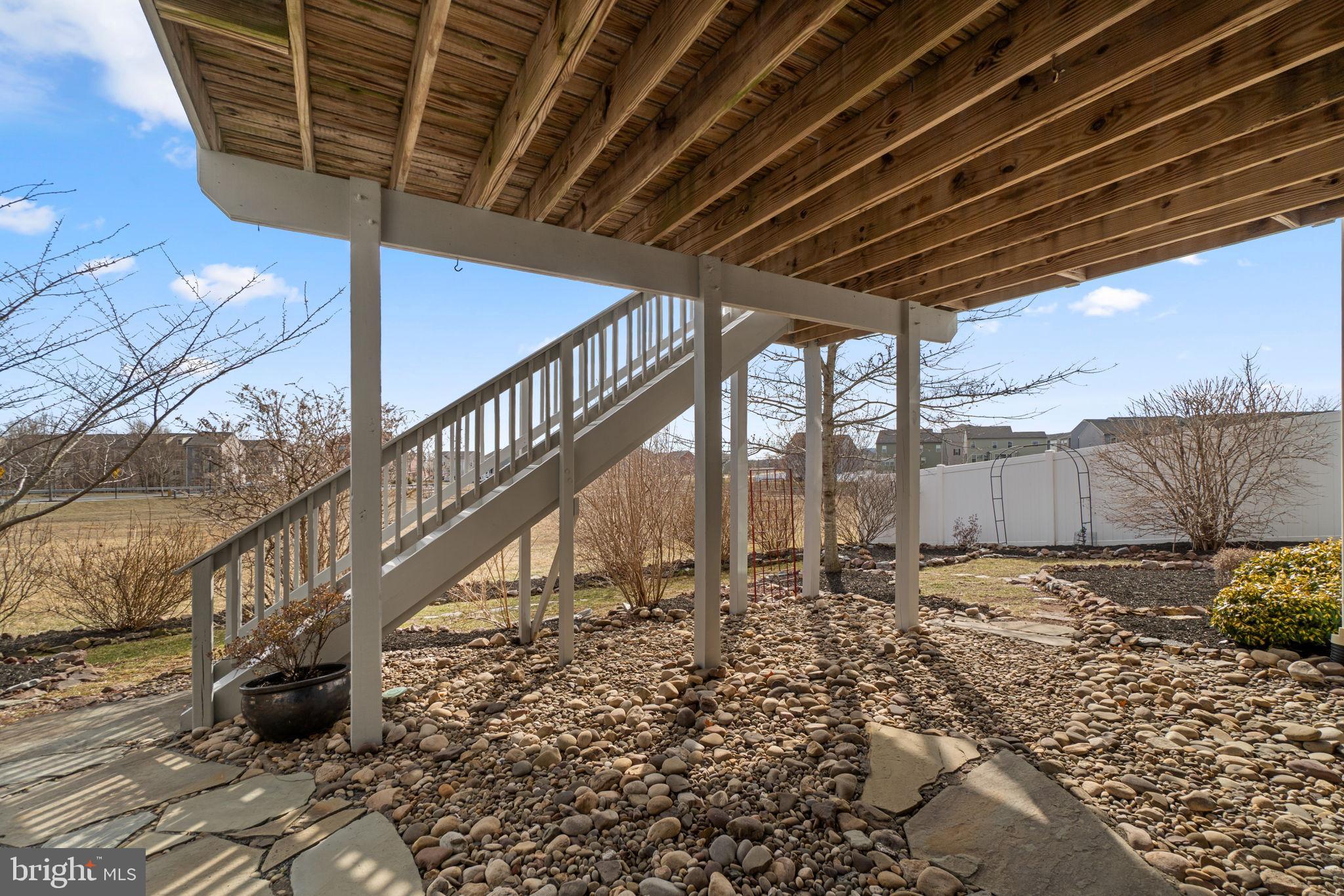 TUSCARORA CREEK - Residential