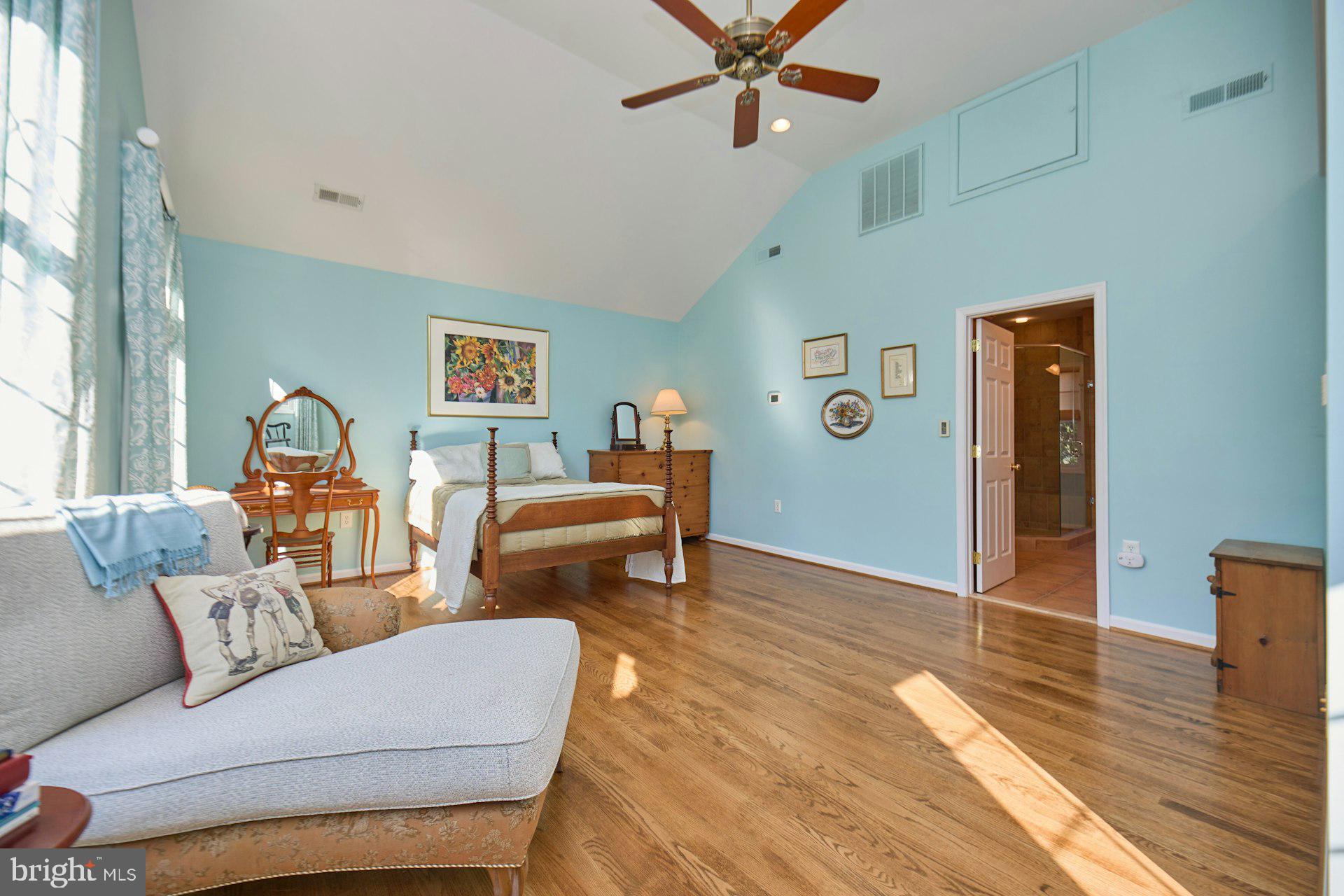 SLEEPY HOLLOW - Residential