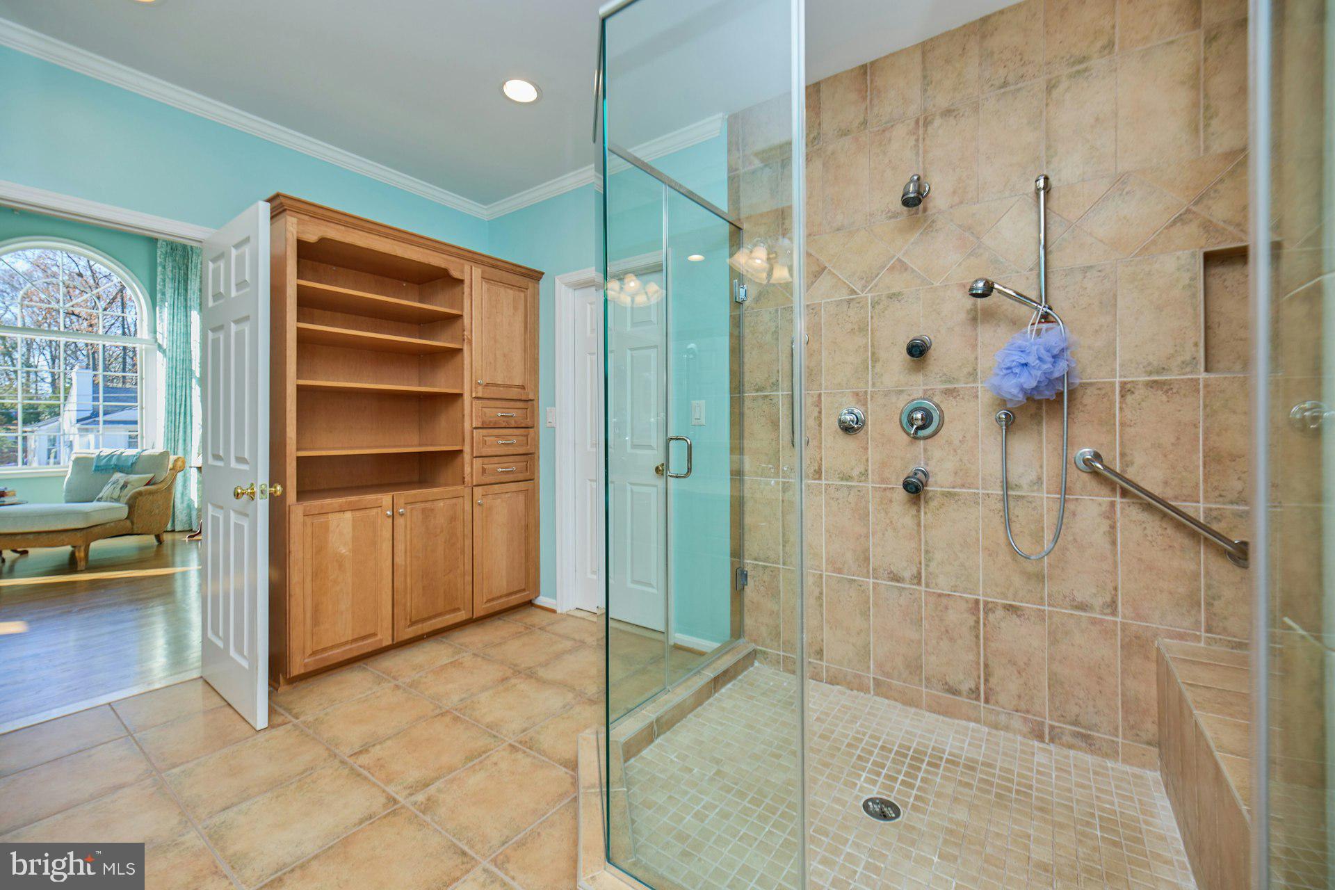 SLEEPY HOLLOW - Residential