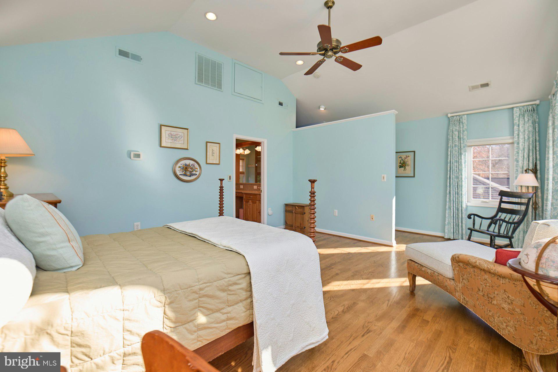 SLEEPY HOLLOW - Residential