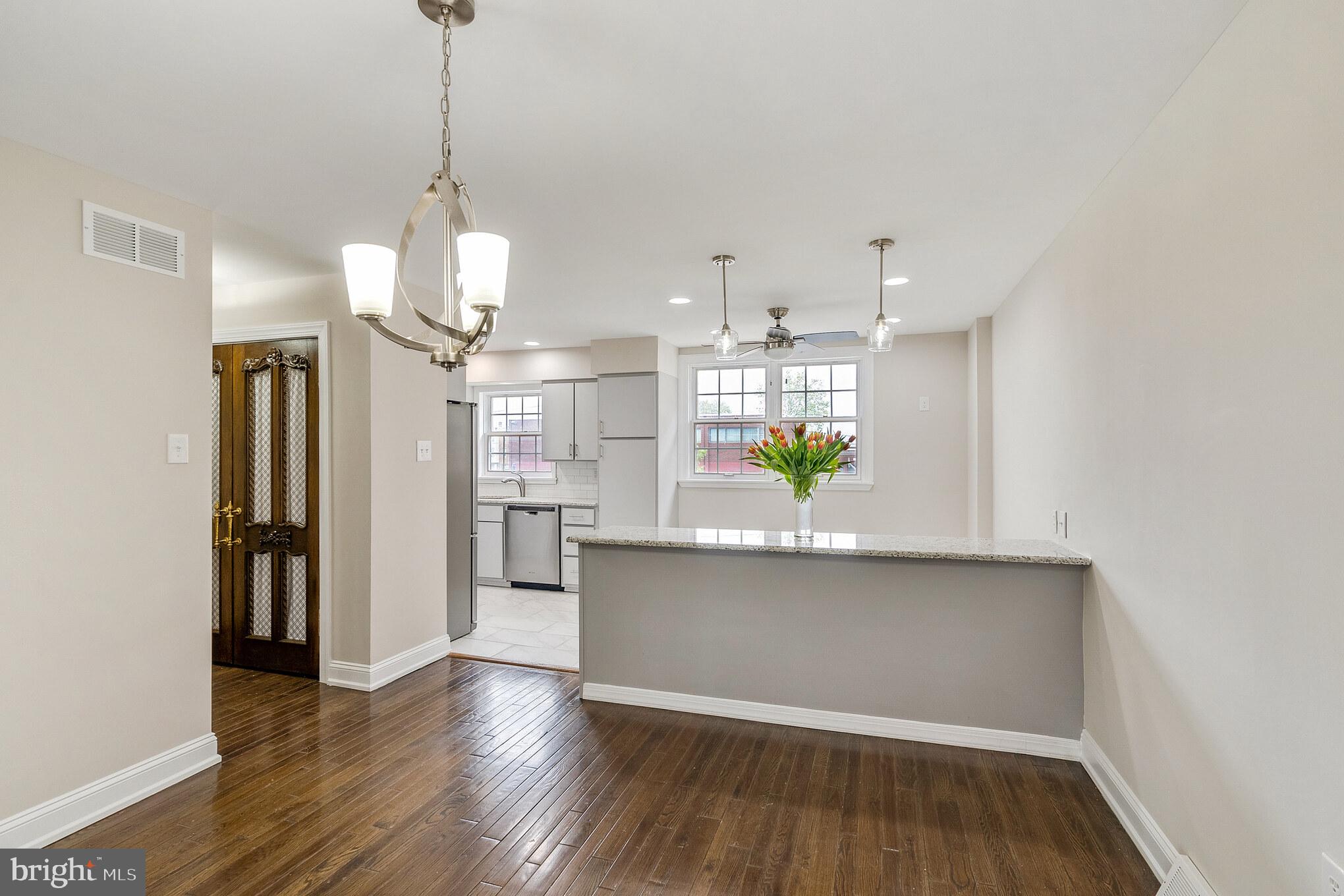 WHITMAN - Residential