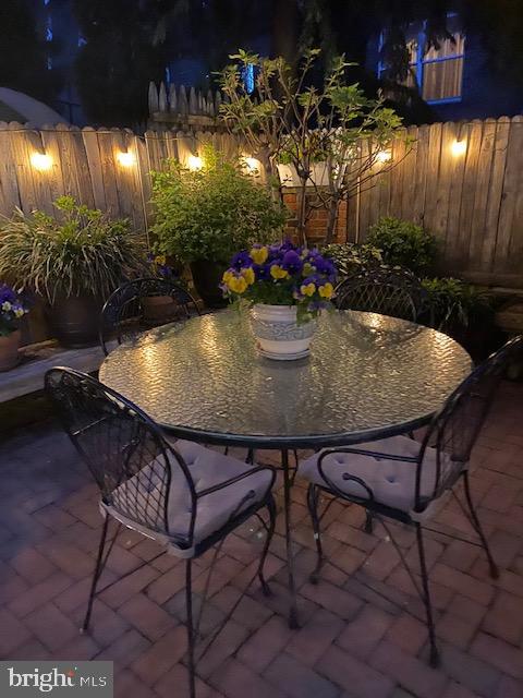 WHITMAN - Residential